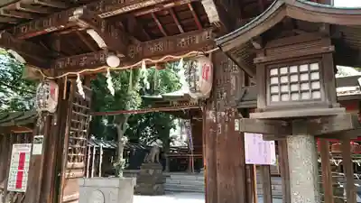 下谷神社の山門・神門