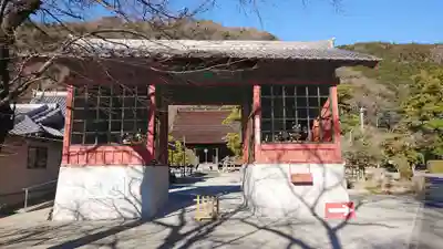 本遠寺の山門・神門