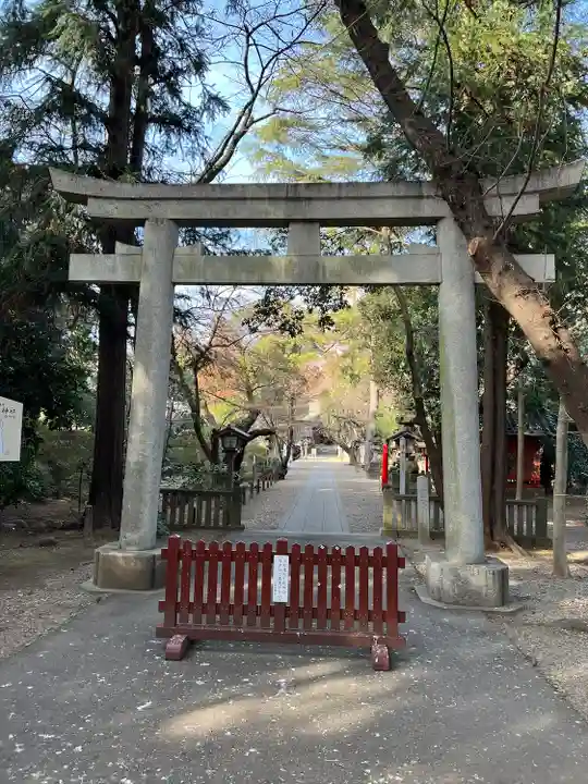 岩槻久伊豆神社の鳥居
