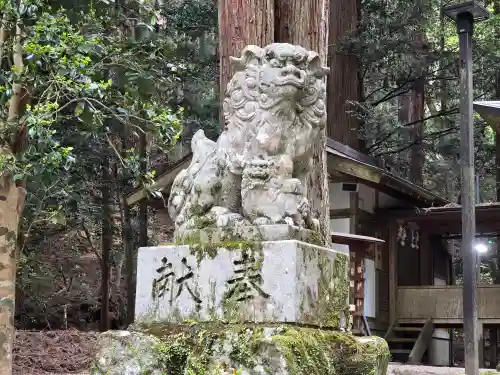 室生龍穴神社(奈良県)