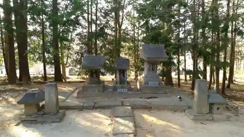 滑川神社 - 仕事と子どもの守り神の末社