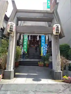烏森神社の鳥居