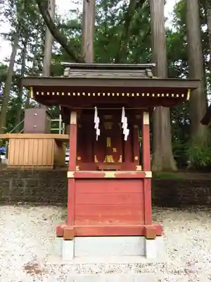 北口本宮冨士浅間神社の末社・摂社