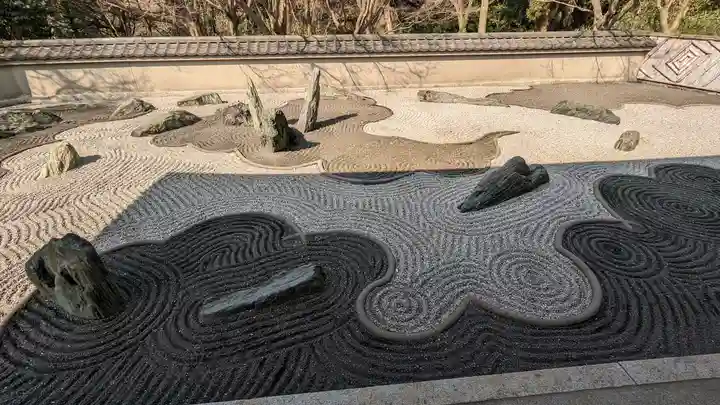 龍吟庵(竜吟庵)(京都府)