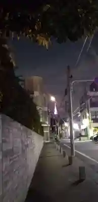 初台出世稲荷大明神の周辺