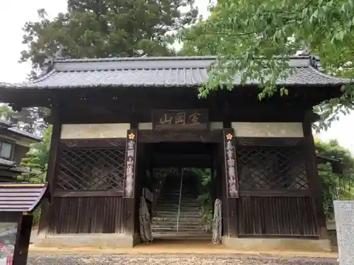 蓮華寺の山門