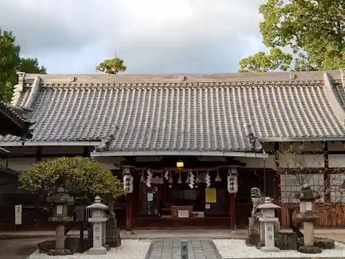 片埜神社の本殿・本堂