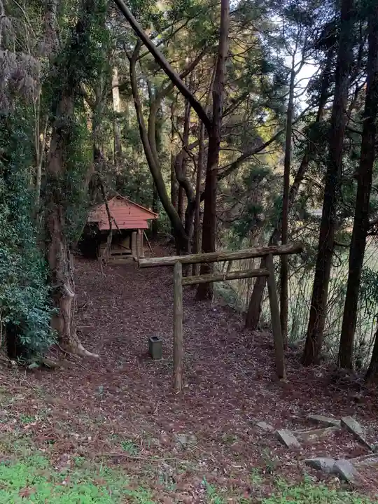 神社(名称不明)の鳥居