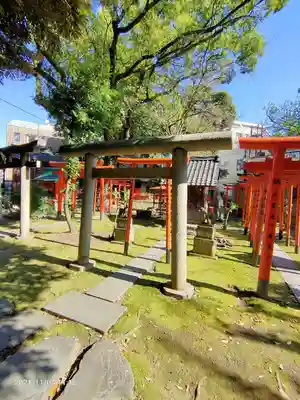 三囲神社の末社・摂社
