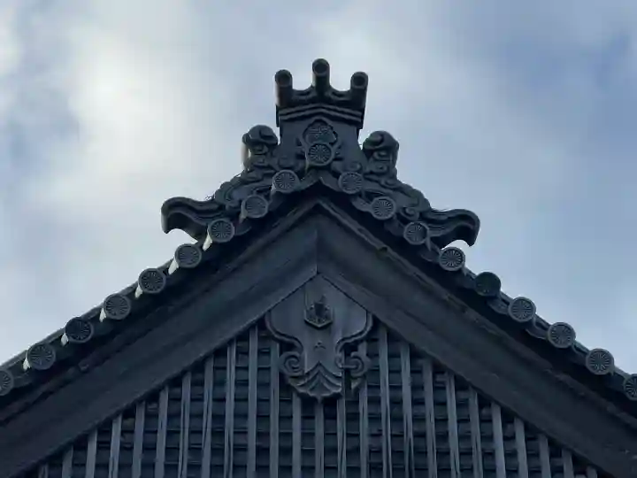 献忠寺の{uncategorized: "未分類", other: "その他", undefined: "問題あり", building: "その他建物", grave: "お墓", sacred_gate: "鳥居", guardian: "狛犬", statue: "像", buddha: "仏像", history: "歴史", nature: "自然", garden: "庭園", animal: "動物", pagoda: "塔", temizu: "手水舎", mountain_gate: "山門・神門", sanctuary: "本殿・本堂", subordinate: "末社・摂社", art: "芸術", scenery: "景色", jizo: "地蔵", ema: "絵馬", goshuin: "御朱印", omikuji: "おみくじ", items: "授与品その他", amulet: "お守り", goshuincho: "御朱印帳", eats: "食事", festival: "お祭り", votive_dance: "神楽", shichigosan: "七五三参", wedding: "結婚式", experience: "体験その他", initially: "初詣", around: "周辺", anti_infection: "感染症対策"}