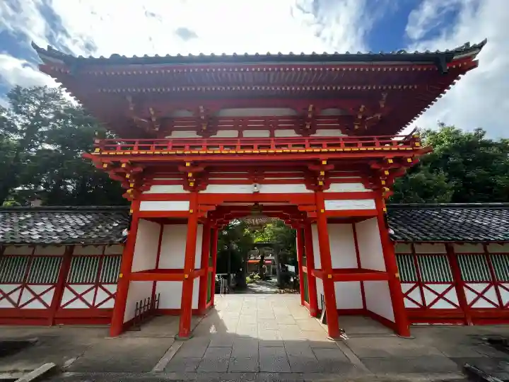 新日吉神宮の{uncategorized: "未分類", other: "その他", undefined: "問題あり", building: "その他建物", grave: "お墓", sacred_gate: "鳥居", guardian: "狛犬", statue: "像", buddha: "仏像", history: "歴史", nature: "自然", garden: "庭園", animal: "動物", pagoda: "塔", temizu: "手水舎", mountain_gate: "山門・神門", sanctuary: "本殿・本堂", subordinate: "末社・摂社", art: "芸術", scenery: "景色", jizo: "地蔵", ema: "絵馬", goshuin: "御朱印", omikuji: "おみくじ", items: "授与品その他", amulet: "お守り", goshuincho: "御朱印帳", eats: "食事", festival: "お祭り", votive_dance: "神楽", shichigosan: "七五三参", wedding: "結婚式", experience: "体験その他", initially: "初詣", around: "周辺", anti_infection: "感染症対策"}