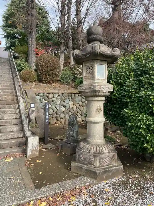 蓮勝寺の{uncategorized: "未分類", other: "その他", undefined: "問題あり", building: "その他建物", grave: "お墓", sacred_gate: "鳥居", guardian: "狛犬", statue: "像", buddha: "仏像", history: "歴史", nature: "自然", garden: "庭園", animal: "動物", pagoda: "塔", temizu: "手水舎", mountain_gate: "山門・神門", sanctuary: "本殿・本堂", subordinate: "末社・摂社", art: "芸術", scenery: "景色", jizo: "地蔵", ema: "絵馬", goshuin: "御朱印", omikuji: "おみくじ", items: "授与品その他", amulet: "お守り", goshuincho: "御朱印帳", eats: "食事", festival: "お祭り", votive_dance: "神楽", shichigosan: "七五三参", wedding: "結婚式", experience: "体験その他", initially: "初詣", around: "周辺", anti_infection: "感染症対策"}