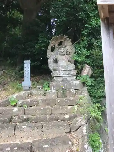 霊感寺の仏像