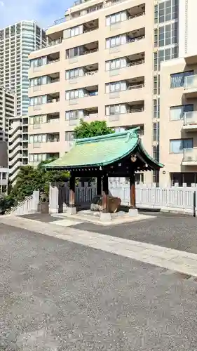 白金氷川神社の手水