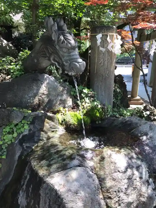 松戸神社の手水舎