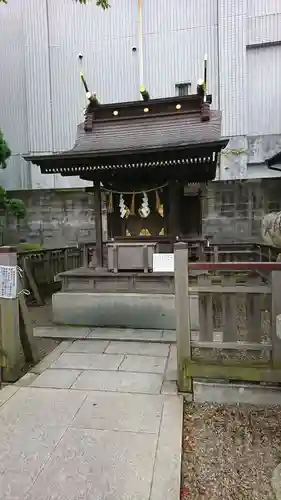 御釜神社の本殿