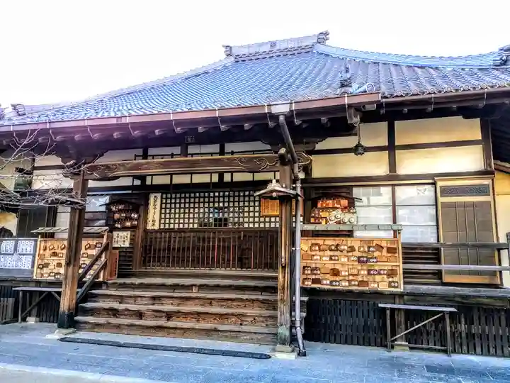 海上寺の本殿・本堂