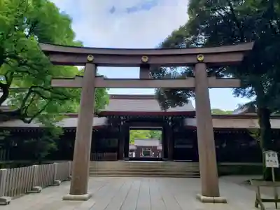 明治神宮の鳥居