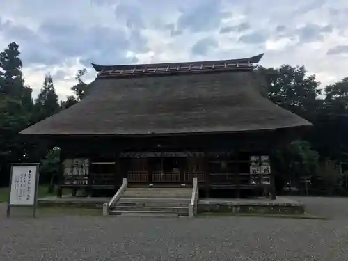 天津神社の本殿・本堂