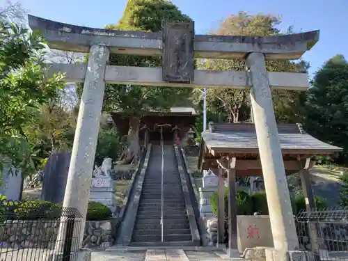 四所神社の鳥居