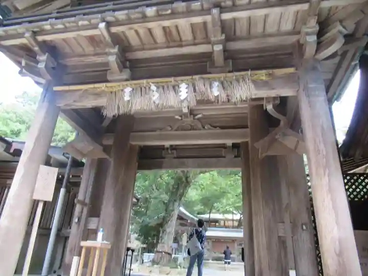 志賀海神社の山門・神門
