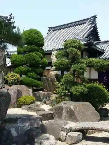 十輪寺の庭園