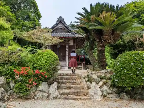 阿弥陀寺の本殿・本堂