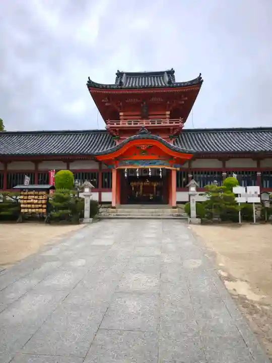 伊佐爾波神社の{uncategorized: "未分類", other: "その他", undefined: "問題あり", building: "その他建物", grave: "お墓", sacred_gate: "鳥居", guardian: "狛犬", statue: "像", buddha: "仏像", history: "歴史", nature: "自然", garden: "庭園", animal: "動物", pagoda: "塔", temizu: "手水舎", mountain_gate: "山門・神門", sanctuary: "本殿・本堂", subordinate: "末社・摂社", art: "芸術", scenery: "景色", jizo: "地蔵", ema: "絵馬", goshuin: "御朱印", omikuji: "おみくじ", items: "授与品その他", amulet: "お守り", goshuincho: "御朱印帳", eats: "食事", festival: "お祭り", votive_dance: "神楽", shichigosan: "七五三参", wedding: "結婚式", experience: "体験その他", initially: "初詣", around: "周辺", anti_infection: "感染症対策"}
