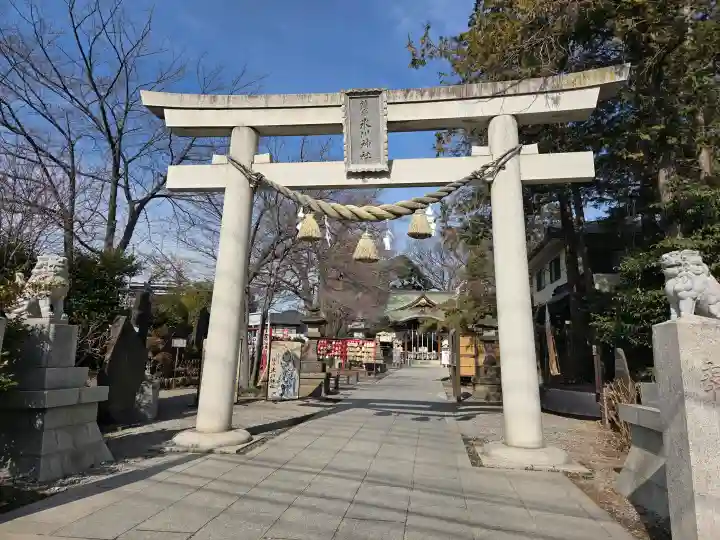 鎮守氷川神社の{uncategorized: "未分類", other: "その他", undefined: "問題あり", building: "その他建物", grave: "お墓", sacred_gate: "鳥居", guardian: "狛犬", statue: "像", buddha: "仏像", history: "歴史", nature: "自然", garden: "庭園", animal: "動物", pagoda: "塔", temizu: "手水舎", mountain_gate: "山門・神門", sanctuary: "本殿・本堂", subordinate: "末社・摂社", art: "芸術", scenery: "景色", jizo: "地蔵", ema: "絵馬", goshuin: "御朱印", omikuji: "おみくじ", items: "授与品その他", amulet: "お守り", goshuincho: "御朱印帳", eats: "食事", festival: "お祭り", votive_dance: "神楽", shichigosan: "七五三参", wedding: "結婚式", experience: "体験その他", initially: "初詣", around: "周辺", anti_infection: "感染症対策"}