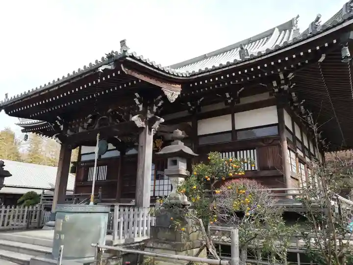 妙蓮寺の本殿・本堂