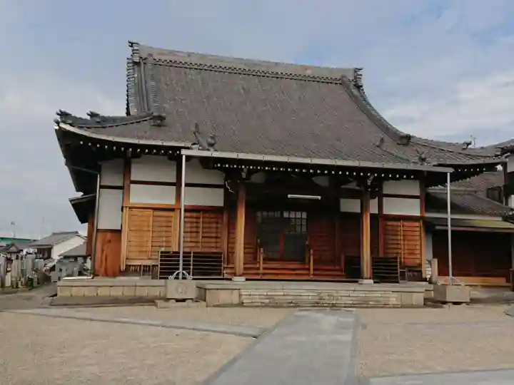 正覚寺の本殿・本堂