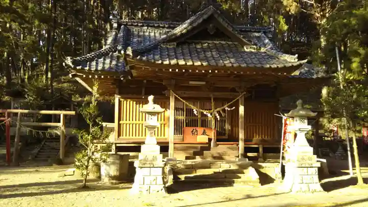 伊勢神社の本殿・本堂
