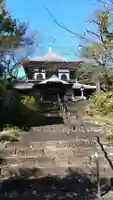 成身院 百体観音堂(さざえ堂)(埼玉県)