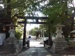 諏訪神社の鳥居