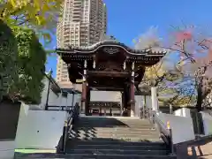 善福寺の山門