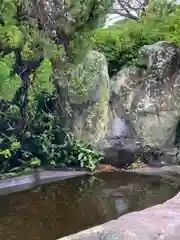 八阪神社の庭園