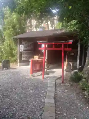 中村八幡宮の{uncategorized: "未分類", other: "その他", undefined: "問題あり", building: "その他建物", grave: "お墓", sacred_gate: "鳥居", guardian: "狛犬", statue: "像", buddha: "仏像", history: "歴史", nature: "自然", garden: "庭園", animal: "動物", pagoda: "塔", temizu: "手水舎", mountain_gate: "山門・神門", sanctuary: "本殿・本堂", subordinate: "末社・摂社", art: "芸術", scenery: "景色", jizo: "地蔵", ema: "絵馬", goshuin: "御朱印", omikuji: "おみくじ", items: "授与品その他", amulet: "お守り", goshuincho: "御朱印帳", eats: "食事", festival: "お祭り", votive_dance: "神楽", shichigosan: "七五三参", wedding: "結婚式", experience: "体験その他", initially: "初詣", around: "周辺", anti_infection: "感染症対策"}