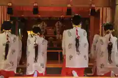 滑川神社 - 仕事と子どもの守り神の神楽