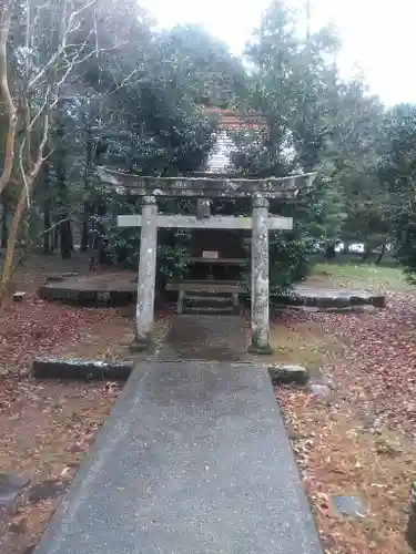 城井八幡社の鳥居