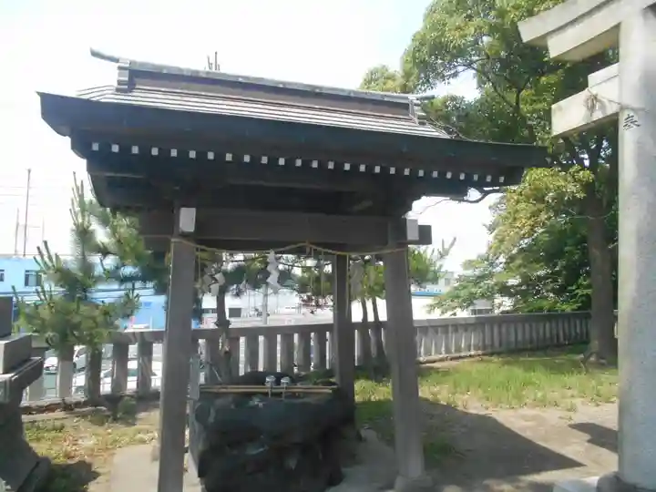 久里浜住吉神社の手水舎
