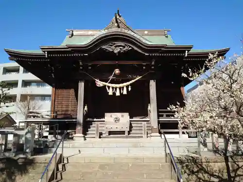 大棚・中川杉山神社の本殿・本堂