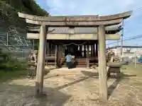 鷺森神社の{uncategorized: "未分類", other: "その他", undefined: "問題あり", building: "その他建物", grave: "お墓", sacred_gate: "鳥居", guardian: "狛犬", statue: "像", buddha: "仏像", history: "歴史", nature: "自然", garden: "庭園", animal: "動物", pagoda: "塔", temizu: "手水舎", mountain_gate: "山門・神門", sanctuary: "本殿・本堂", subordinate: "末社・摂社", art: "芸術", scenery: "景色", jizo: "地蔵", ema: "絵馬", goshuin: "御朱印", omikuji: "おみくじ", items: "授与品その他", amulet: "お守り", goshuincho: "御朱印帳", eats: "食事", festival: "お祭り", votive_dance: "神楽", shichigosan: "七五三参", wedding: "結婚式", experience: "体験その他", initially: "初詣", around: "周辺", anti_infection: "感染症対策"}