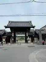 大阪天満宮の山門・神門