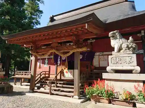 佐良志奈神社の本殿