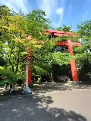 冠稲荷神社の鳥居