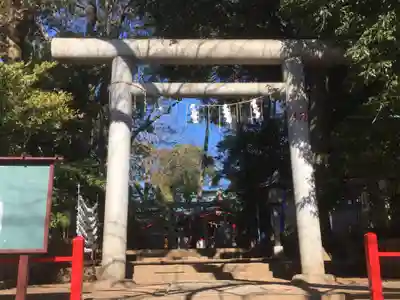 赤堤六所神社の鳥居