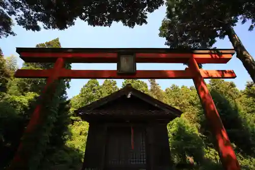 東泉寺の鳥居