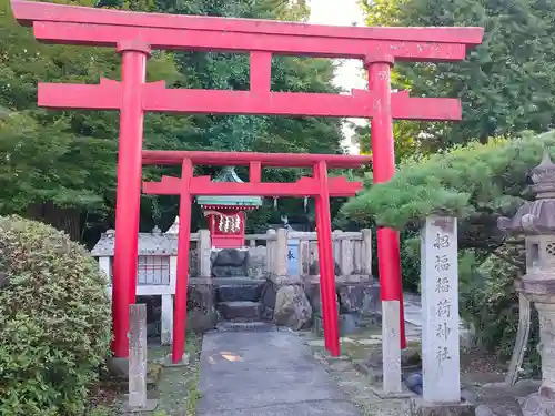 堤治神社の末社