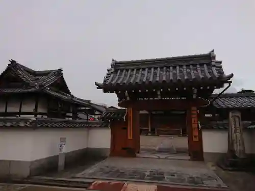 上行寺の山門・神門