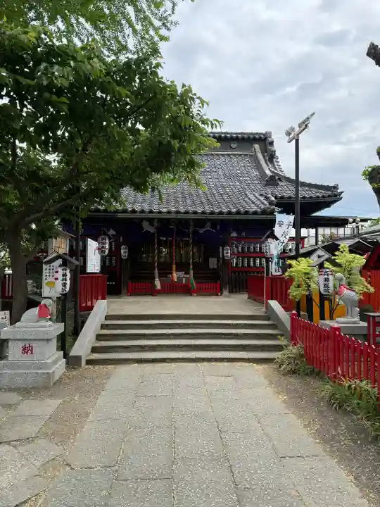 鴻神社の{uncategorized: "未分類", other: "その他", undefined: "問題あり", building: "その他建物", grave: "お墓", sacred_gate: "鳥居", guardian: "狛犬", statue: "像", buddha: "仏像", history: "歴史", nature: "自然", garden: "庭園", animal: "動物", pagoda: "塔", temizu: "手水舎", mountain_gate: "山門・神門", sanctuary: "本殿・本堂", subordinate: "末社・摂社", art: "芸術", scenery: "景色", jizo: "地蔵", ema: "絵馬", goshuin: "御朱印", omikuji: "おみくじ", items: "授与品その他", amulet: "お守り", goshuincho: "御朱印帳", eats: "食事", festival: "お祭り", votive_dance: "神楽", shichigosan: "七五三参", wedding: "結婚式", experience: "体験その他", initially: "初詣", around: "周辺", anti_infection: "感染症対策"}